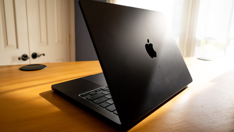 Macbook Pro M3 – Get at the Best Deal Possible