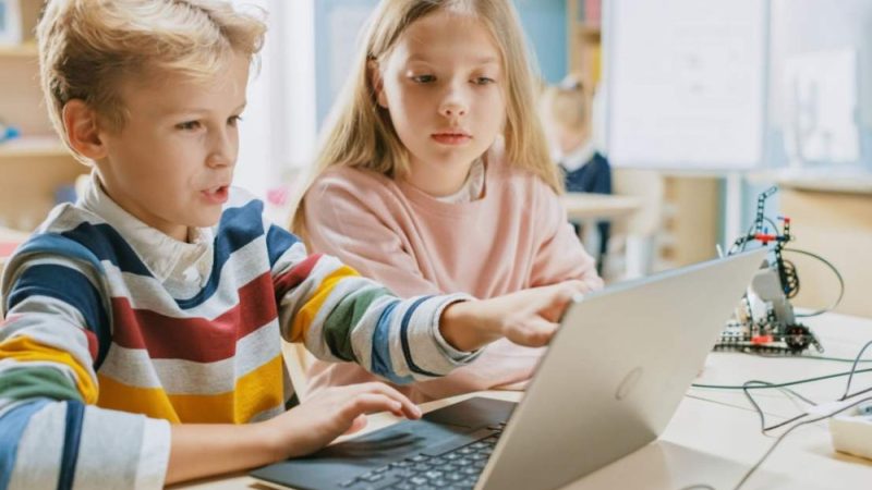 Tiny Scientists, Big Discoveries: A Teacher’s Guide to Ranking Top STEM Activities